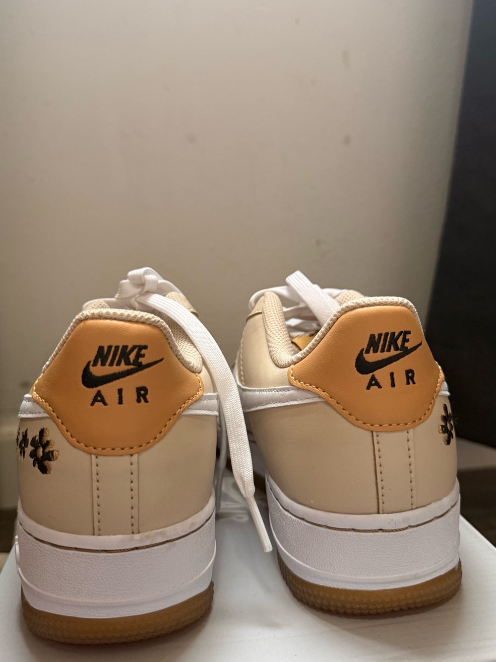 Nike Air Force 1 Low — Beige/White with Gum Sole - Picture 4 of 5